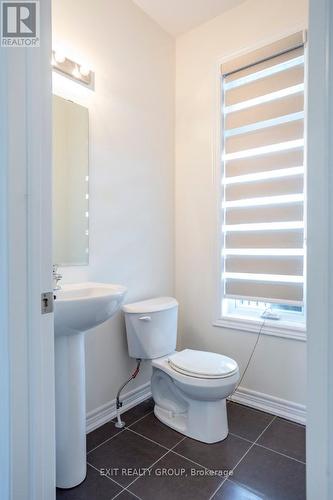 11 Larissa Park Drive, Quinte West, ON - Indoor Photo Showing Bathroom