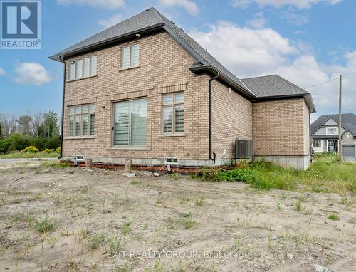 11 Larissa Park Drive, Quinte West, ON - Outdoor With Exterior