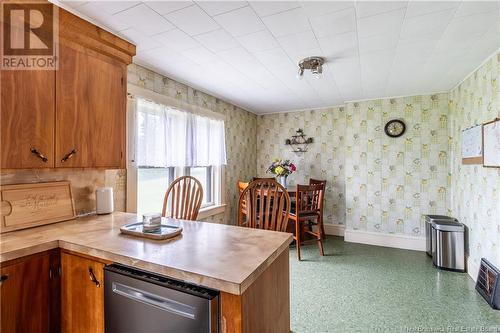 693 555 Route, Richmond Corner, NB - Indoor Photo Showing Kitchen