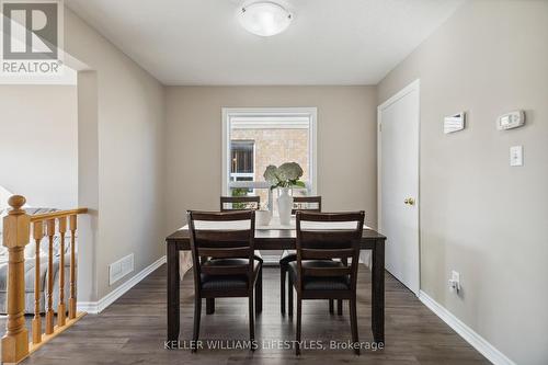 3246 Paulpeel Avenue, London, ON - Indoor Photo Showing Dining Room