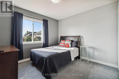 3246 Paulpeel Avenue, London, ON - Indoor Photo Showing Bedroom