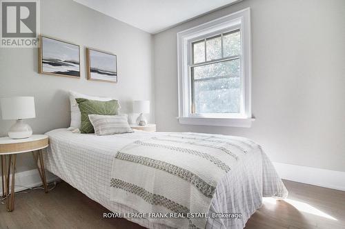 95 Agnes Street, Oshawa (O'Neill), ON - Indoor Photo Showing Bedroom