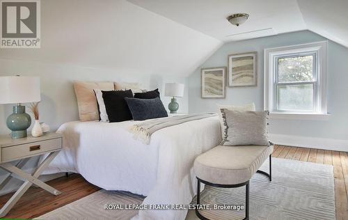 95 Agnes Street, Oshawa (O'Neill), ON - Indoor Photo Showing Bedroom