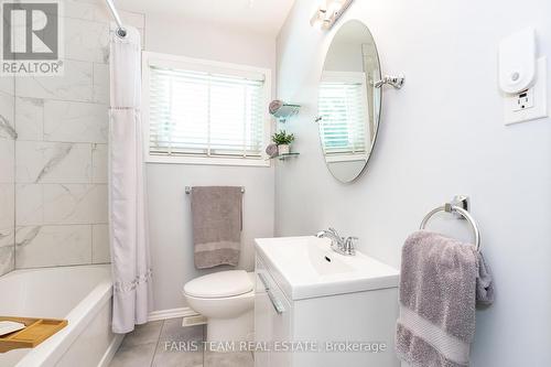 356 Grenville Avenue, Orillia, ON - Indoor Photo Showing Bathroom