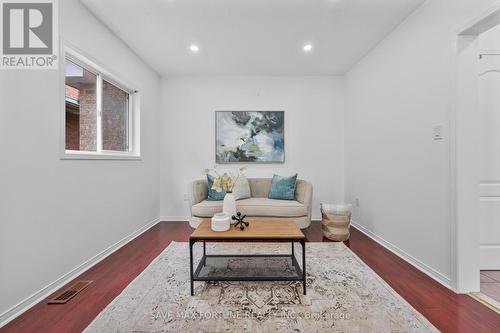 29 Binder Twine Trail, Brampton (Fletcher'S Creek Village), ON - Indoor Photo Showing Living Room