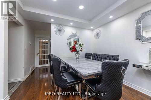 28 Gravenhurst Avenue, Toronto (Downsview-Roding-Cfb), ON - Indoor Photo Showing Dining Room