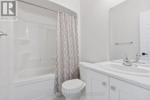 904 - 360 Quarter Town Line, Tillsonburg, ON - Indoor Photo Showing Bathroom