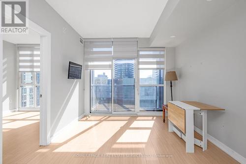 705 - 85 Queens Wharf Road, Toronto (Waterfront Communities), ON - Indoor Photo Showing Other Room