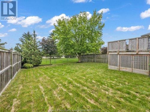 2542 Maitland, Windsor, ON - Outdoor With Backyard