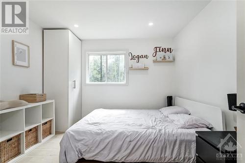 1114 Des Ormes Street, Clarence-Rockland, ON - Indoor Photo Showing Bedroom