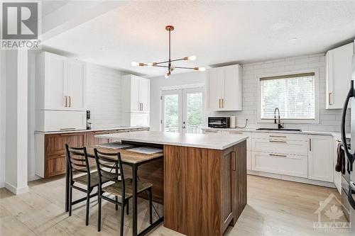 1114 Des Ormes Street, Clarence-Rockland, ON - Indoor Photo Showing Kitchen