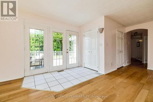 833 Heritage Drive, Montague, ON - Indoor Photo Showing Other Room