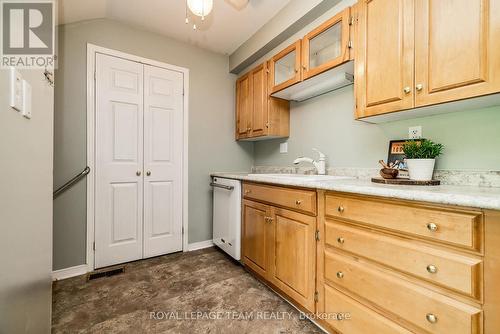 833 Heritage Drive, Montague, ON - Indoor Photo Showing Kitchen