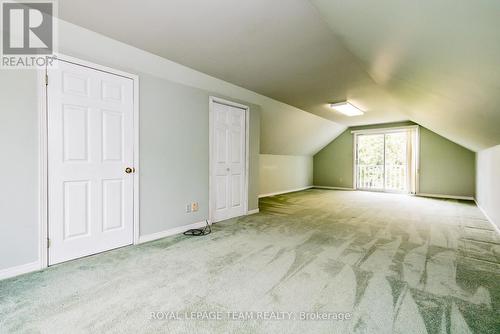 833 Heritage Drive, Montague, ON - Indoor Photo Showing Other Room