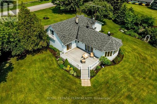 833 Heritage Drive, Montague, ON - Outdoor With Deck Patio Veranda