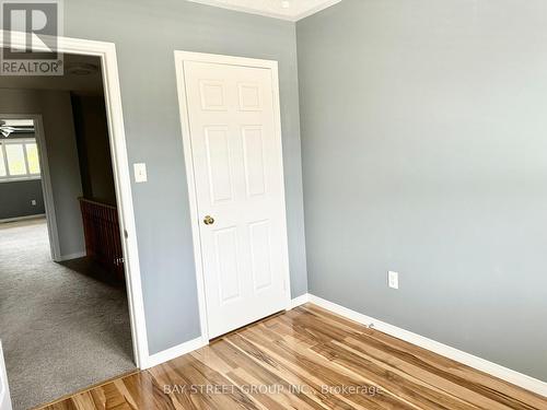 5235 Thornburn Drive, Burlington (Uptown), ON - Indoor Photo Showing Other Room