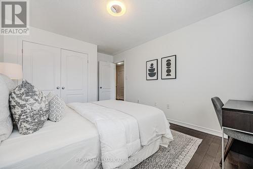 125 - 123 Myers Lane, Hamilton (Ancaster), ON - Indoor Photo Showing Bedroom