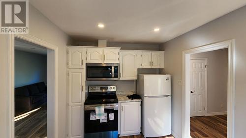 5 Steele Avenue, Appleton, NL - Indoor Photo Showing Kitchen