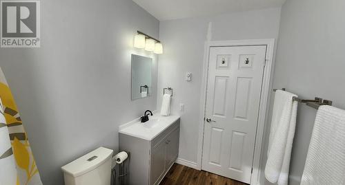 5 Steele Avenue, Appleton, NL - Indoor Photo Showing Laundry Room