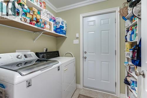 31 Hollyberry Drive, Paradise, NL - Indoor Photo Showing Laundry Room