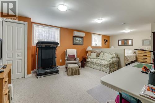 31 Hollyberry Drive, Paradise, NL - Indoor