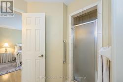 2nd bedroom ensuite - 