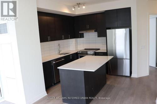 2305 - 9000 Jane Street, Vaughan, ON - Indoor Photo Showing Kitchen With Upgraded Kitchen