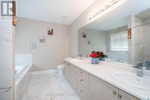 75 Muirfield Drive, Barrie (Ardagh), ON - Indoor Photo Showing Bathroom