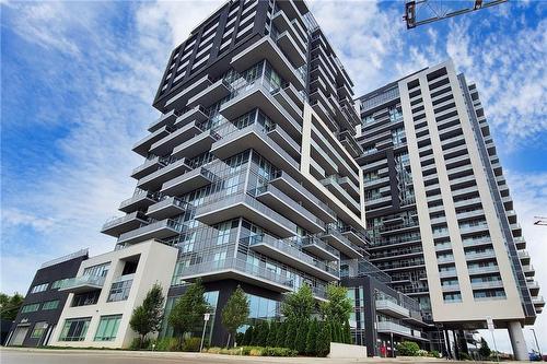 2093 Fairview Street|Unit #201, Burlington, ON - Outdoor With Facade