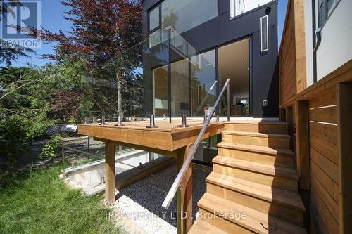 2970A Bayview Avenue, Toronto (Willowdale East), ON - Outdoor With Exterior