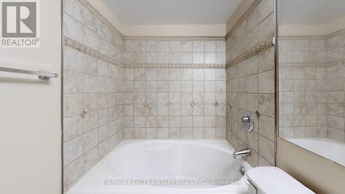 713 - 711 Bay Street, Toronto (Bay Street Corridor), ON - Indoor Photo Showing Bathroom