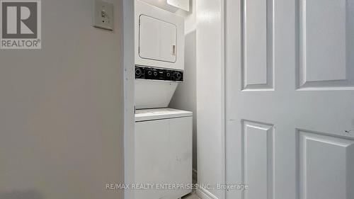 713 - 711 Bay Street, Toronto (Bay Street Corridor), ON - Indoor Photo Showing Laundry Room