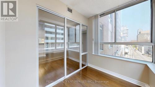 713 - 711 Bay Street, Toronto (Bay Street Corridor), ON - Indoor Photo Showing Other Room