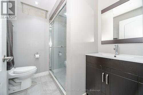 223 Caproni Drive, Vaughan, ON - Indoor Photo Showing Bathroom