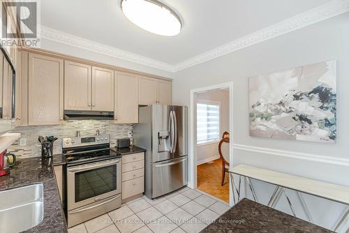 223 Caproni Drive, Vaughan (Maple), ON - Indoor Photo Showing Kitchen With Stainless Steel Kitchen With Double Sink