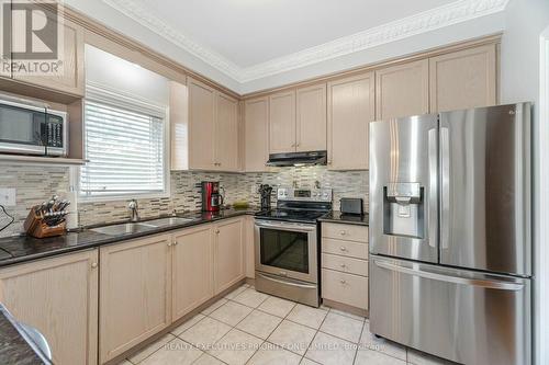 223 Caproni Drive, Vaughan, ON - Indoor Photo Showing Kitchen With Stainless Steel Kitchen With Double Sink