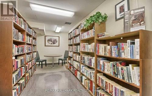 706 - 7420 Bathurst Street, Vaughan, ON - Indoor Photo Showing Other Room