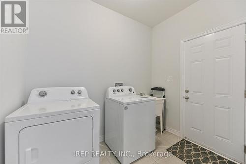 45 Overlea Drive, Brampton (Sandringham-Wellington), ON - Indoor Photo Showing Laundry Room