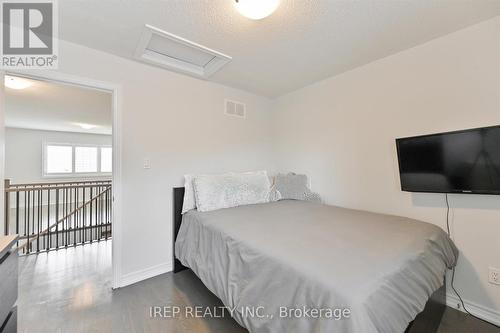 45 Overlea Drive, Brampton (Sandringham-Wellington), ON - Indoor Photo Showing Bedroom