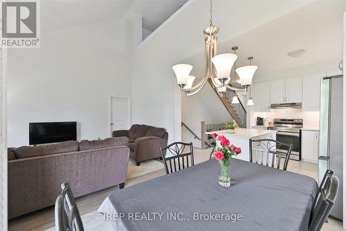 45 Overlea Drive, Brampton (Sandringham-Wellington), ON - Indoor Photo Showing Dining Room