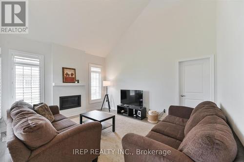 45 Overlea Drive, Brampton (Sandringham-Wellington), ON - Indoor Photo Showing Living Room With Fireplace