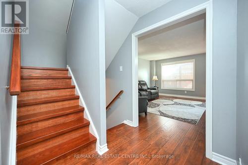 46 Berkshire Square, Brampton, ON - Indoor Photo Showing Other Room