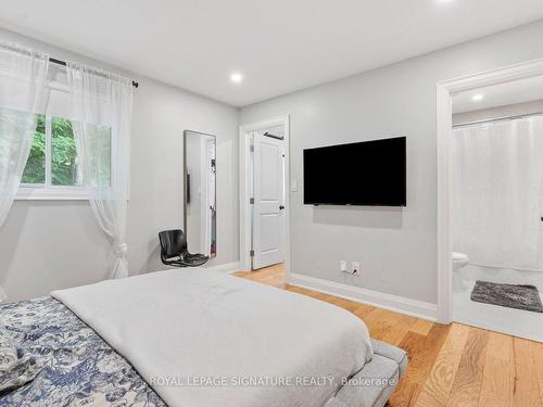 1034 20 Sideroad, Innisfil, ON - Indoor Photo Showing Bedroom