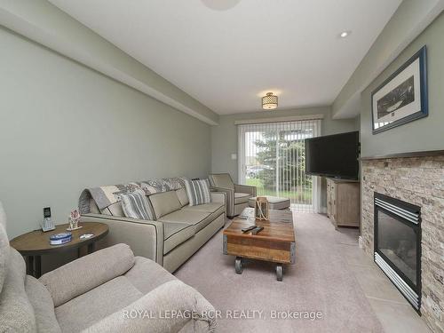 180 Ridge Way, New Tecumseth, ON - Indoor Photo Showing Living Room With Fireplace