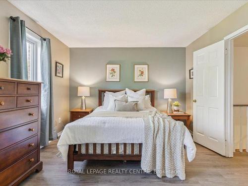 78-2205 South Millway, Mississauga, ON - Indoor Photo Showing Bedroom