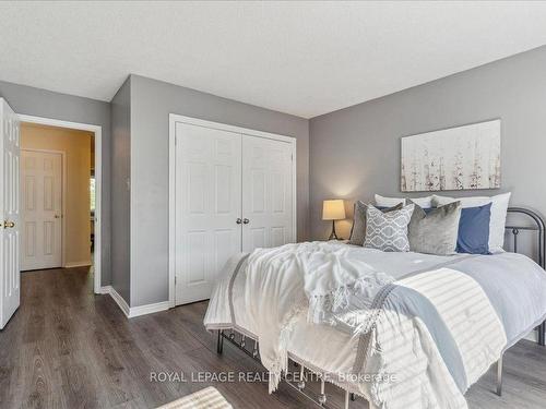 78-2205 South Millway, Mississauga, ON - Indoor Photo Showing Bedroom