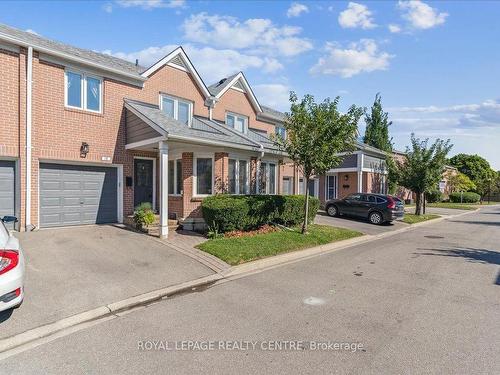 78-2205 South Millway, Mississauga, ON - Outdoor With Facade