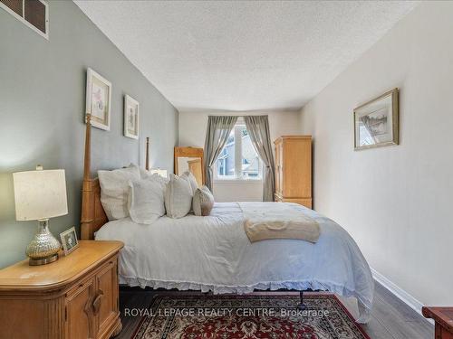 78-2205 South Millway, Mississauga, ON - Indoor Photo Showing Bedroom