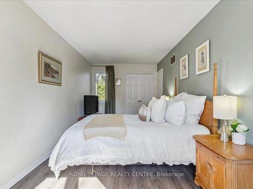 78-2205 South Millway, Mississauga, ON - Indoor Photo Showing Bedroom