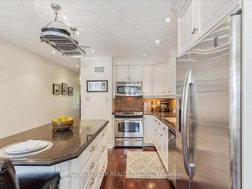 78-2205 South Millway, Mississauga, ON - Indoor Photo Showing Kitchen With Stainless Steel Kitchen With Upgraded Kitchen